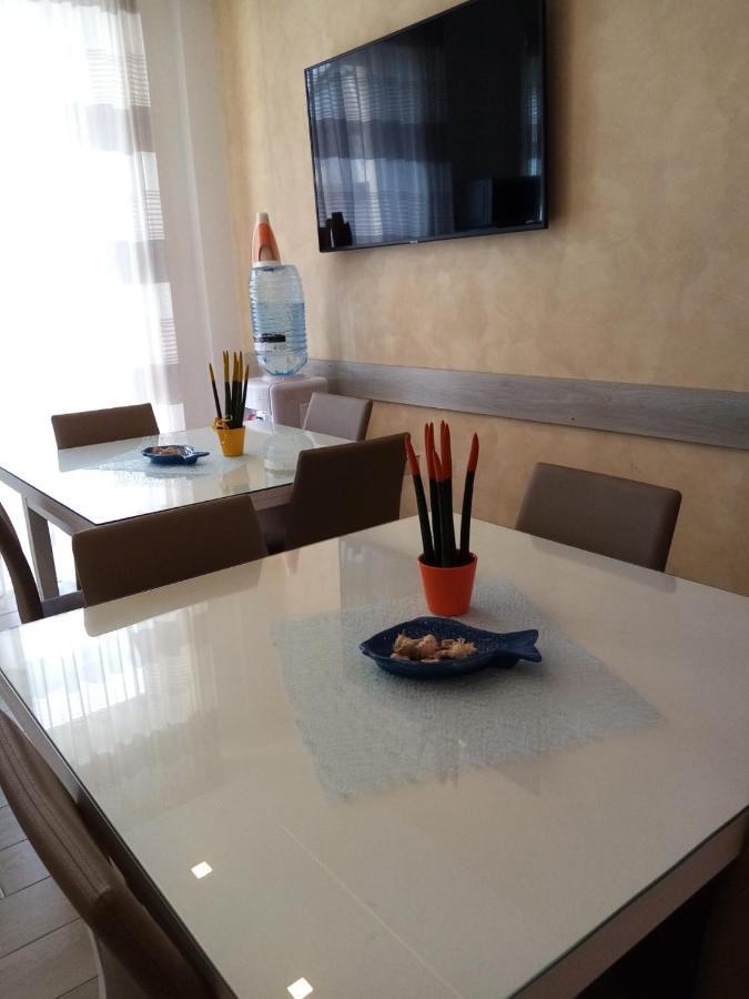 Bed And Breakfast Napoli Bracco Nápoles Exterior foto