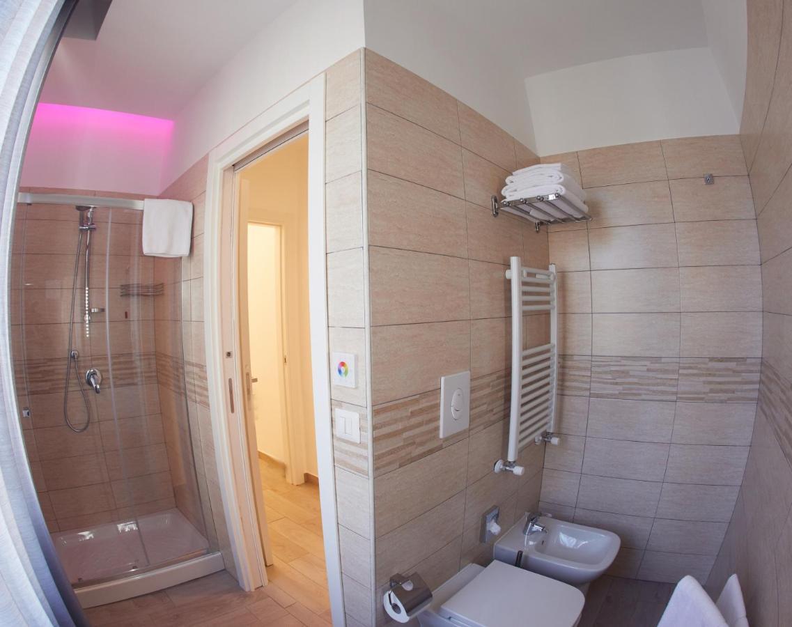 Bed And Breakfast Napoli Bracco Nápoles Exterior foto