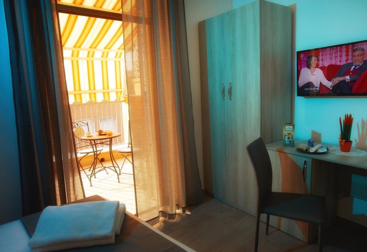 Bed And Breakfast Napoli Bracco Nápoles Exterior foto